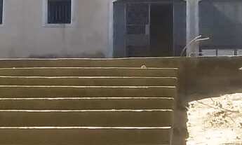 Imagem 6: Casa a venda no centro de Rio das ostras com um terreno de 2.420 metros