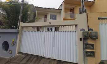 Imagem 2: CASA DUPLEX COM 3 QUARTOS SENDO 1 SUÍTE A VENDA NO BAIRRO JARDIM VITÓRIA EM MACAÉ