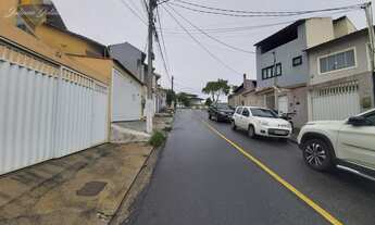 Imagem: CASA DUPLEX COM 3 QUARTOS SENDO 1 SUÍTE