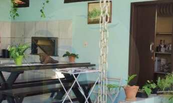 Imagem 4: Casa em Itajuba com grande terreno