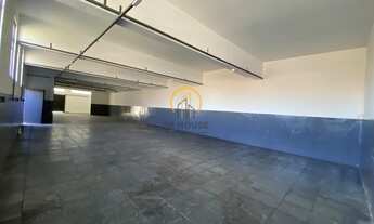 Imagem: Prédio comercial para locação na Vila