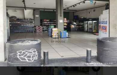 Imagem 2: 2 Salões a venda Jardim Cidália, 340m², 6 vagas, depósito e sobreloja