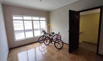 Imagem 6: Casa de 140m², 3 quartos sendo 1 suíte, 4 banheiros, 2 vagas, portão automático a 700m do