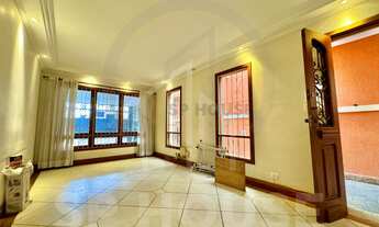 Imagem: Casa à venda, 2 quartos principais, 2 vagas