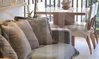 Imagem 2: Apartamento à venda, 2 quartos sendo 1 Suite, varanda envidraçada, 1 vaga, 68m², saúde