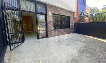 Imagem 2: Casa para venda Comercial, Planalto Paulista, 184m², 3 quartos, 1 suíte, 3 vagas, Janelas