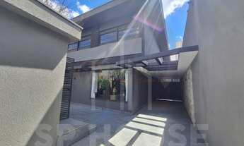 Imagem 2: Casa a venda Planalto Paulista, 4 quartos sendo 1 suite, 6 vagas, 300m²