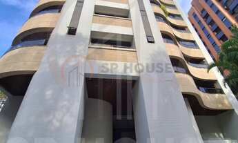 Imagem 2: Apartamento a venda Moema, Hall privativo, 4 quartos sendo 3 suites, 4 vagas, 228m²