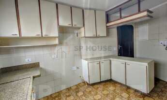 Imagem 7: Imperdível casa à venda no Jabaquara: 3 suítes, 2 salas, 4 banheiros, 237m² de área!