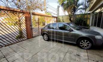 Imagem 3: Casa na Av Ceci: 4 quartos, 1 suíte, 3 banheiros, 3 vagas e um quintal espaçoso