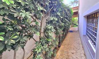 Imagem 2: Casa à venda, Sobrado Colonial, isolado, 5 quartos sendo 3 Suites, 7 banheiros, área gourm