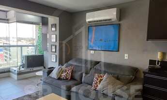 Imagem 2: Apartamento mobiliado a venda no Jardim Aeroporto, mobiliado, 1 quarto, 1 vaga, 43m²