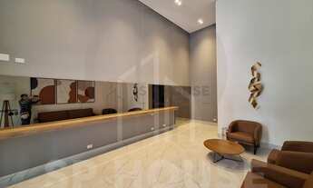 Imagem 6: Apartamento a venda Moema, Hall privativo, 4 quartos sendo 3 suites, 4 vagas, 228m²