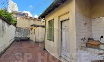 Imagem 4: Casa à venda na Vila Mariana, 200m² com 3 quartos, 2 vagas, quintal