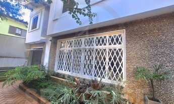 Imagem 4: Casa a venda em Indianópolis, 3 quartos sendo 1 suite, 2 vagas, 140m²