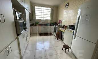 Imagem 5: Sobrado para venda na Saúde, com 3 quartos, 1 suíte e 3 vagas de garagem, quintal