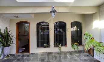 Imagem 4: Casa à venda em Indianópolis, São Paulo-SP: 4 quartos, 1 suite, 1 sala, 4 banheiros, 2 vag