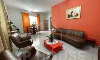 Imagem: Casa à venda, 5 dormitórios, 2 suítes