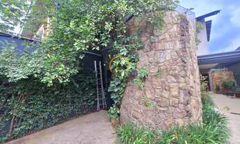 Imagem: Casa à venda, Sobrado, 3 suites, 6 banheiros