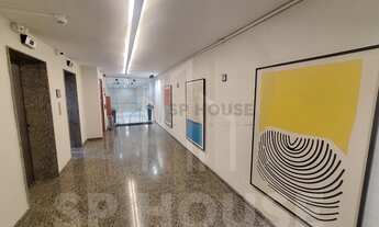 Imagem 2: Conjunto comercial para locação no Centro, 1 sala de vão livre, copa, área de serviço, 270