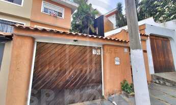 Imagem: Casa á venda, Sobrado, 3 quartos sendo