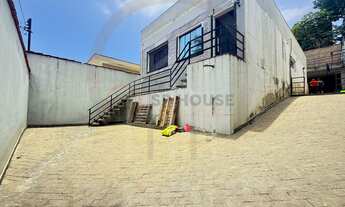 Imagem 2: Casa à venda ou locação em São Paulo-SP, no bairro Planalto Paulista, com 2 quartos, 2 suí