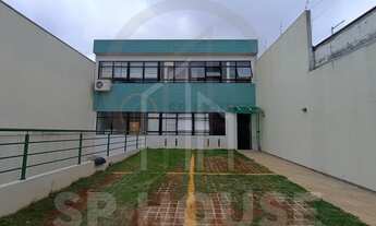 Imagem: Prédio comercial para venda no Bosque da