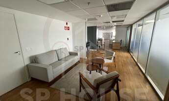 Imagem 4: Sala 496 m², Vão livre, Cobertura Mobiliada 2 andares escada interna, 6 salas, copa, 5 ban