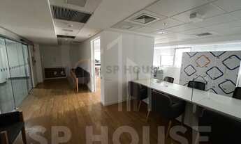 Imagem: Sala, 496 m², Vão livre, Cobertura Comercial