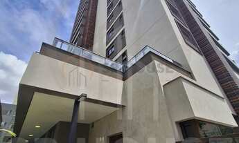 Imagem 2: Apartamento a venda Moema, Hall privativo, 3 suites, 2 vagas, 121m²