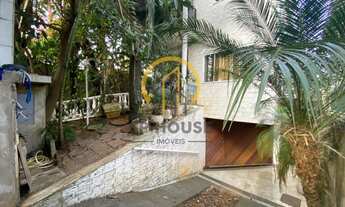 Imagem: Sobrado à venda, 8 quartos, 5 vagas, 529m²