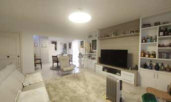 Imagem 4: Casa à venda na Saúde, 3 quartos sendo 2 suites, 4 vagas, 240m²