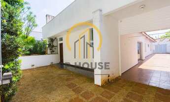 Imagem 2: Casa térrea para venda e locação, 3 dormitórios, 1 suíte, 4 vagas, 300m², Moema