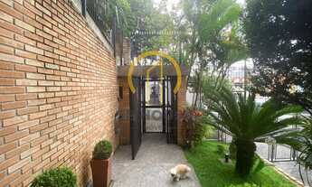 Imagem 2: Sobrado à venda, 3 dormitórios, 2 suítes, 5 vagas, 400m², Planalto Paulista