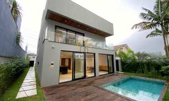 Imagem 2: Casa de Condomínio a venda em São Bernardo do Campo, 4 Quartos, 4 Suítes, 2 Salas, 6 Banhe