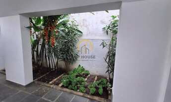 Imagem 3: Casa a venda Saúde, 4 quartos sendo 1 suite, 2 vagas, 198m²