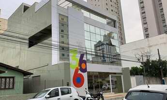 Imagem: 1300M² de Área Construída