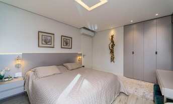 Imagem 6: 4 dormitórios, 4 suíte, 5 banheiro, 4 vagas na garagem, 226M² de Área Construída