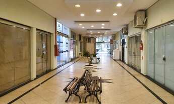 Imagem 2: SALA COMERCIAL em BALNEÁRIO CAMBORIÚ - SC, CENTRO