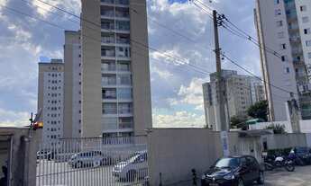 Imagem: 2 dormitórios, 1 banheiros, 1 vaga na garagem