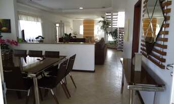 Imagem 4: Casa altíssimo padrão em excelente localização! Lazer, segurança e comodidade para oferece