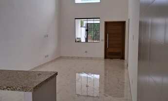 Imagem 1: Casa térrea, nova, com fino acabamento! Localização privilegiada, próxima ao Centro! Opor