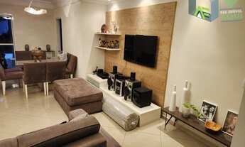 Imagem: Linda casa com 4 Dormitórios (2 Suítes)