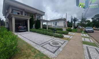 Imagem 2: Linda casa no Condomínio Reserva da Serra, com localização privilegiada no Condomínio! Est