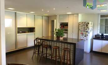 Imagem 7: Casa Térrea, altíssimo padrão, localização privilegiada, com fácil acesso às Rodovias! Est