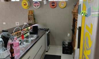 Imagem 3: Casa com ótimo acabamento no Bairro Cidade Jardim II, com rápido e fácil acesso ao Centro