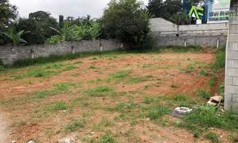 Imagem: Terreno plano em Condomínio com localização