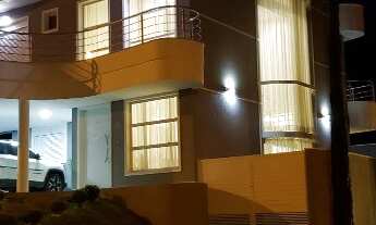 Imagem: Lindo e confortável Sobrado no condomínio