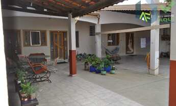 Imagem: Ótima Chácara com 1.079m² e 2 Casas