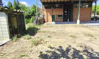 Imagem: Galpão industrial no bairro do Éden em